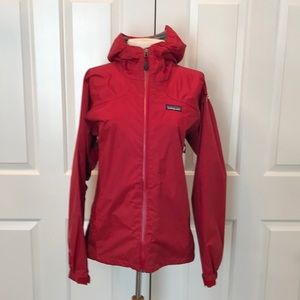 Patagonia: Rainshadow Jacket